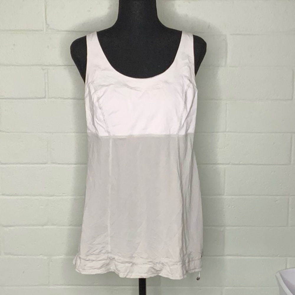 Lululemon tank